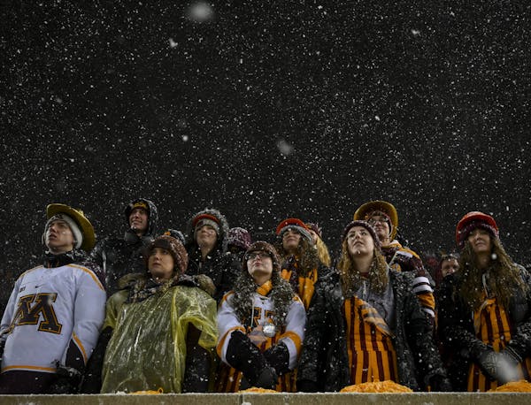 Gophers fans wore glum faces in the fourth quarter, watching Minnesota’s Rose Bowl chances fade as the Badgers pulled off a 38-17 win at TCF Bank St