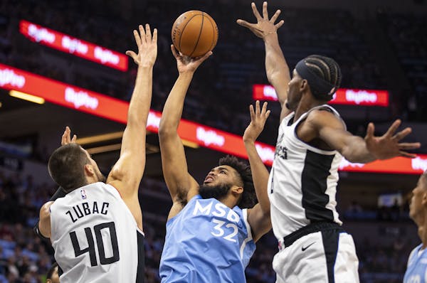 Wolves center Karl-Anthony Towns finished strong against the Clippers on Friday with 18 points in the fourth quarter, but by then his team had dug a d