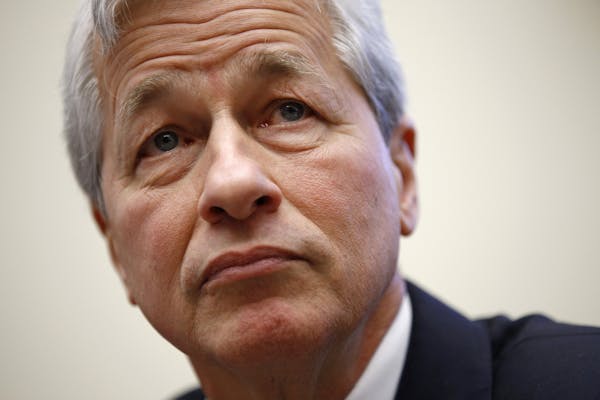 A group of influential CEOs, which included JPMorgan Chase chairman and CEO Jamie Dimon, is changing its view on corporations, saying it’s no longer