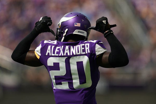 Vikings' Alexander medically cleared; did he play his way out of town?