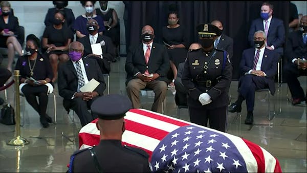 Congressional leaders pay respects to Rep. Lewis