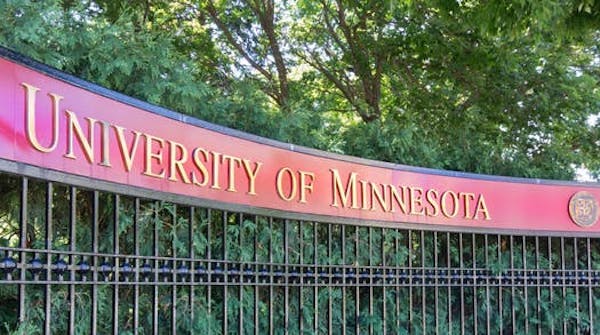 The entrance to the campus of the University of Minnesota.