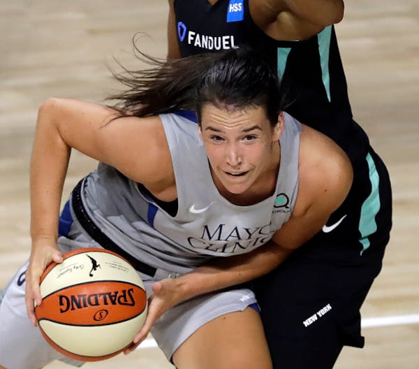 Lynx forward Bridget Carleton, in her first WNBA start, scored 25 points to lead the Lynx to a rout of the Liberty. Carleton filled in for Sylvia Fowl