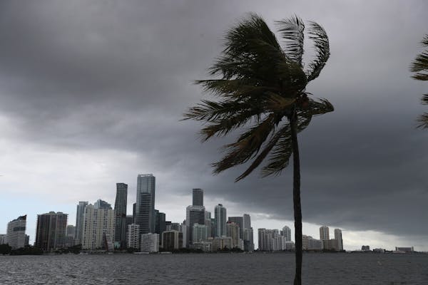 Florida prepares for Isaias after storm lashes Bahamas