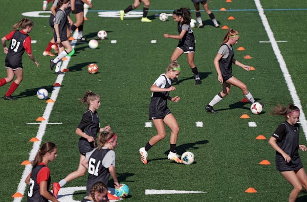 'Stay in your pods.' Lakeville South girls welcome return to soccer