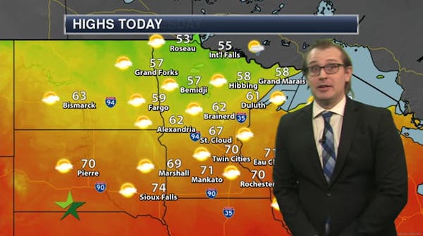 Afternoon forecast: 70, passing clouds; frost and freeze advisories northern Minn.