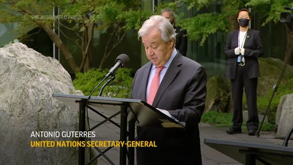 Antonio Guterres rings Peace Bell at U.N.