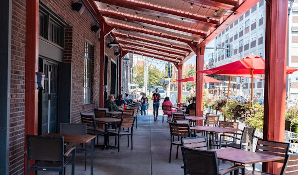 Smack Shack’s patio in the North Loop will have permanent heaters installed.