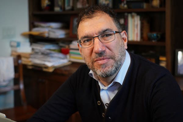 Andy Slavitt, former Obama health care head who now influence public opinion and public policy for fighting COVID-19, was photographed inside his home