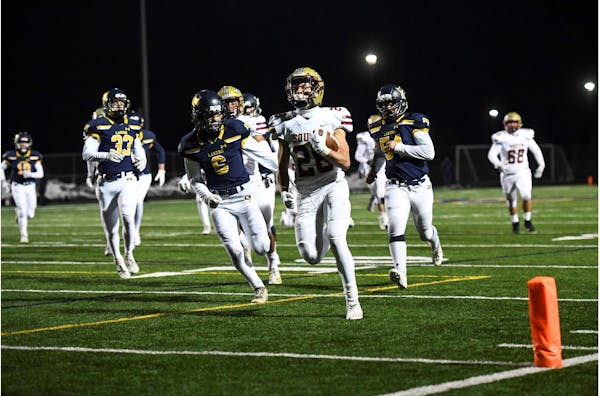 Top-ranked Lakeville South outruns Prior Lake 49-35