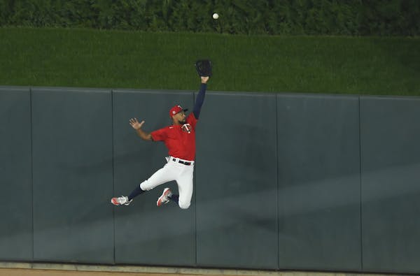 Twins center fielder Byron Buxton was one of three AL finalists for a Gold Glove but he didn’t win the award.