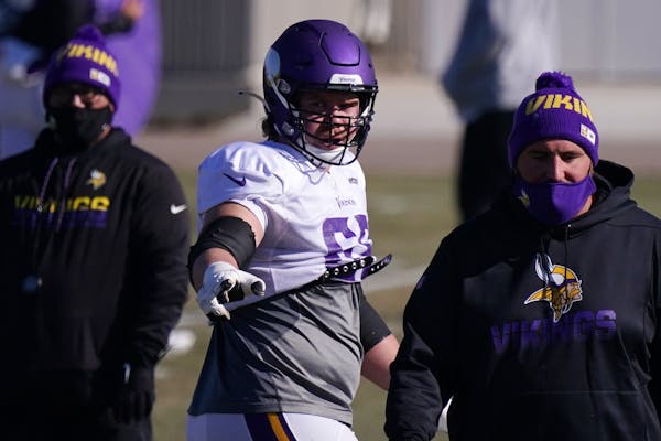 Minnesota Vikings right guard Pat Elflein (65) at practice Oct. 28 at the TCO Training Center in Eagan.