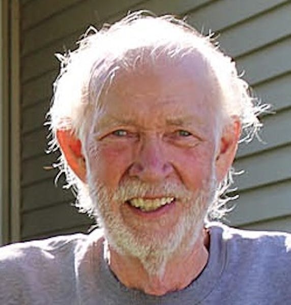 Jon Rondesvedt, Robbinsdale English teacher, dies of COVID-19 complications at 81