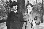 Louise Crane and Elizabeth Bishop in 1937.