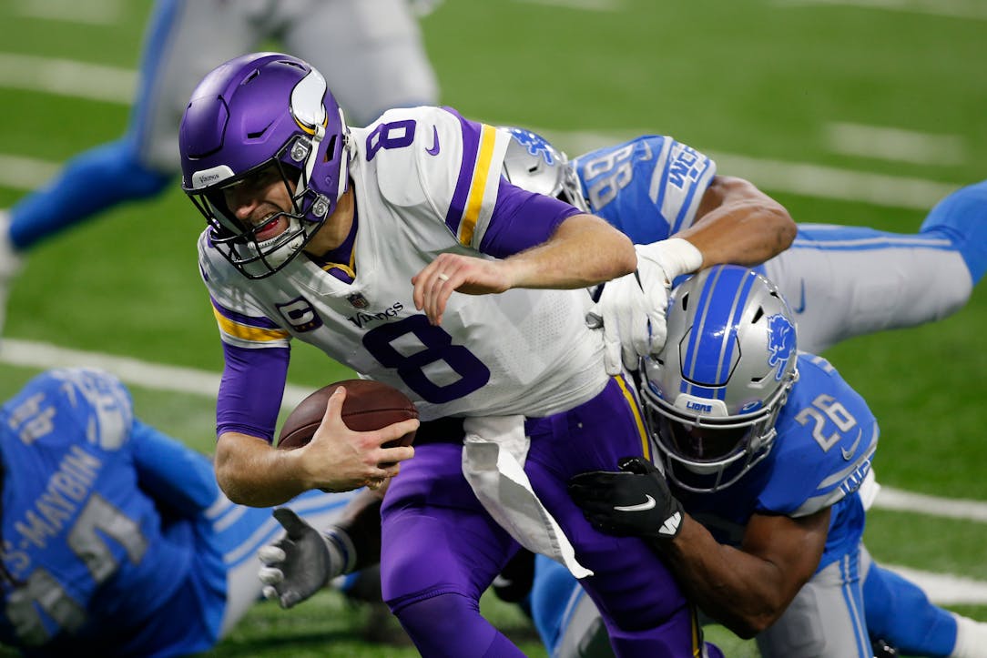 Vikings end a disappointing season with a 37-35 win over the Lions