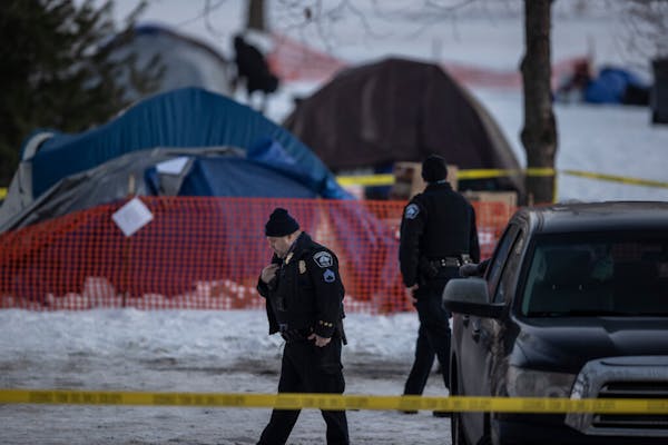 Minneapolis police are investigating a man’s death at the homeless encampment along Minnehaha Park Drive, a police spokesman said Sunday afternoon