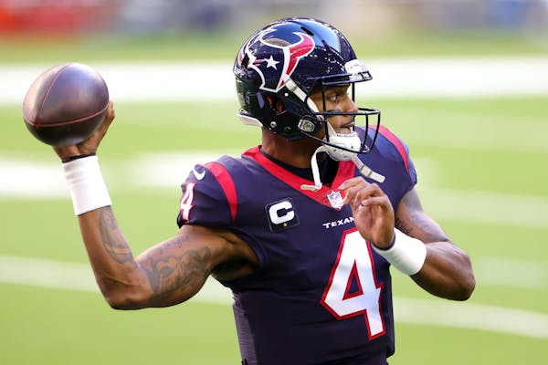The Vikings could trade for Deshaun Watson, but should they?
