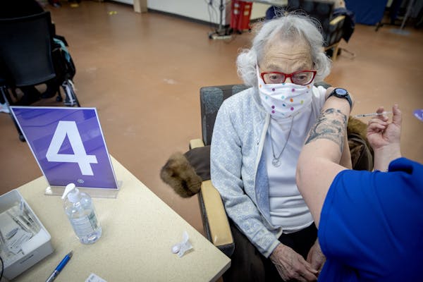 Carol Robertson, who is 105 years old and living through her third pandemic, received a COVID-19 vaccination earlier this month. (ELIZABETH FLORES •