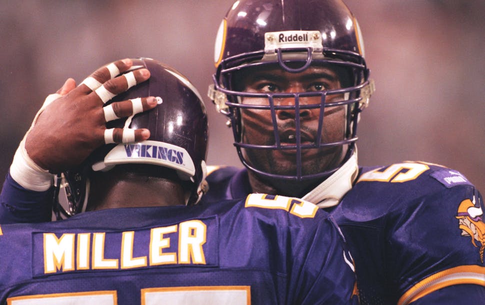 Chris Doleman returned to the Vikings in 1999 to finish his Hall of Fame career. He tallied 53 tackles and eight sacks this season, bringing his caree
