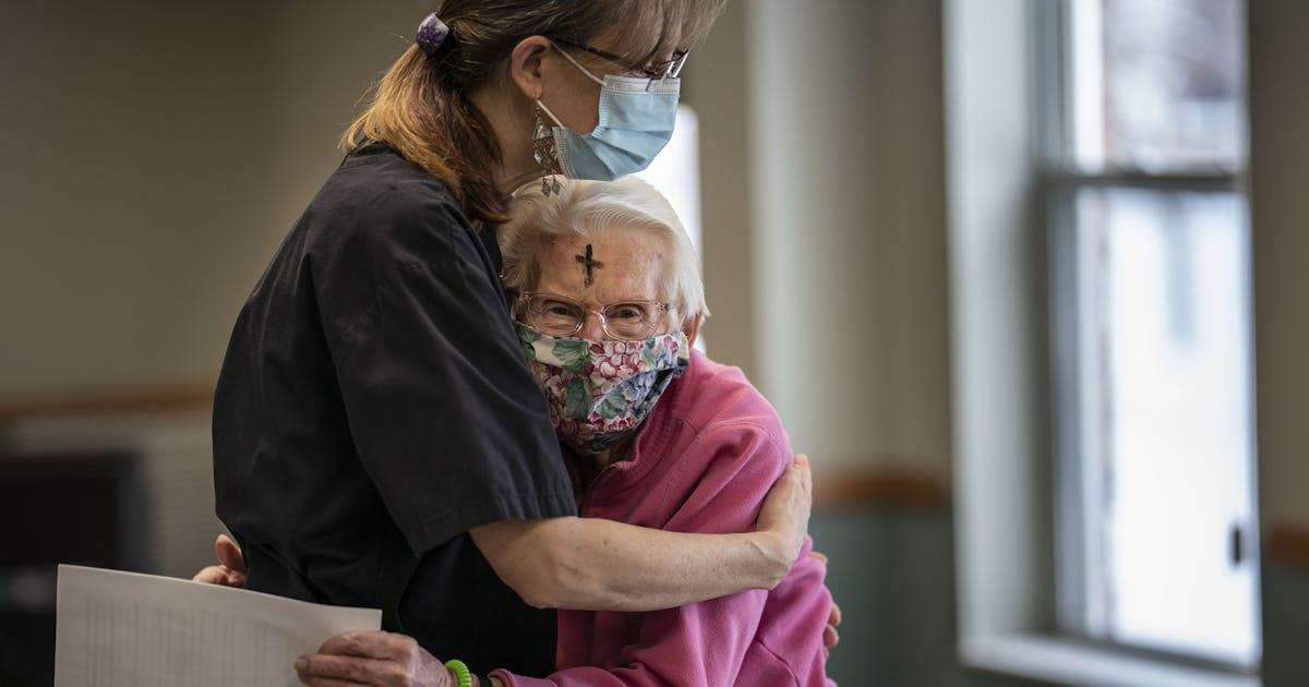 COVID-19 vaccines bring joy back to Minnesota's senior homes - Minneapolis Star Tribune