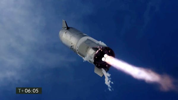 SpaceX Starship explodes after test flight landing
