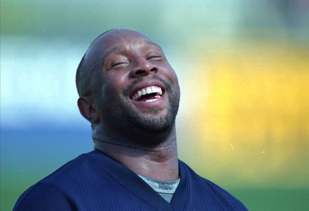 Kirby Puckett was all smiles when he reported to spring training in 1996, but a month later he couldn’t see out of his right eye and his career was over.