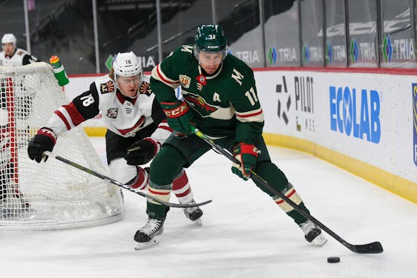 Parise making the most of fourth-line role with Wild