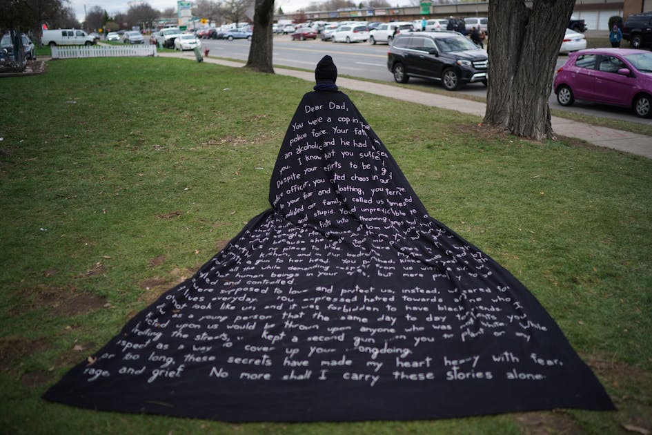 With a long black cape, artist confronts injustice - Minneapolis Star Tribune