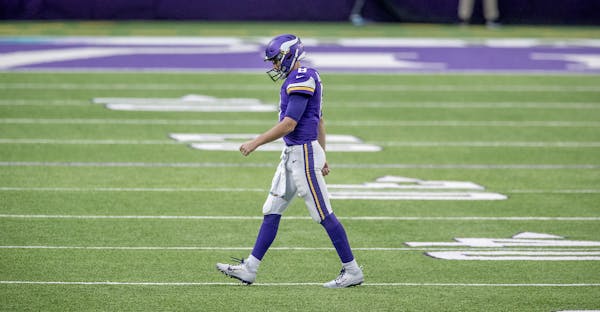 Minnesota Vikings quarterback Kirk Cousins made his way off the field after one of his three interceptions last season vs. the Falcons.
