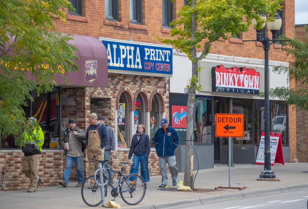 Dinkytown shops along 4th Street between 14th Avenue and 15th Avenue SE, as seen in 2019.