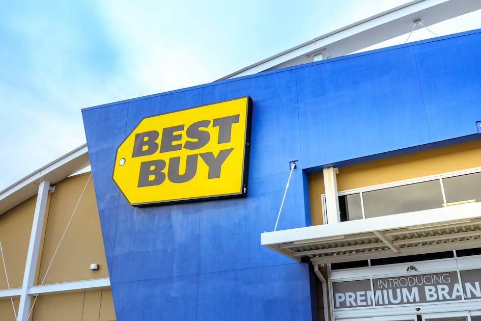 Best Buy will start hybrid work at corporate campus week of April 18