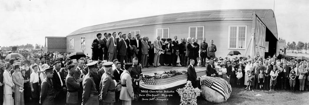 A large crowd assembled for the dedication of Wold-Chamberlain Field in 1923.