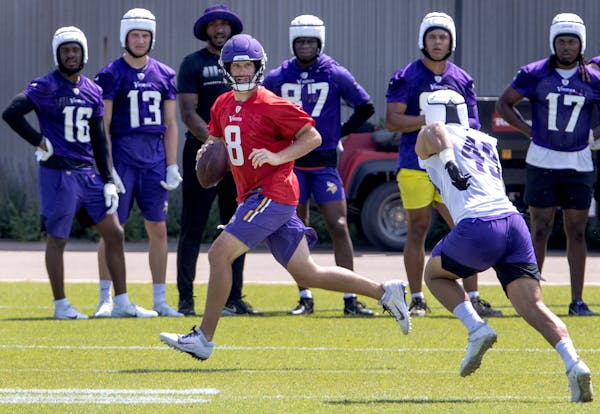 Vikings quarterback Kirk Cousins at practice Wednesday.