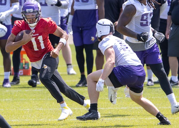 Podcast: Cousins' security, defense under construction and a mailbag