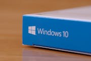 Windows 10 rearranges open windows, a reader noticed.
