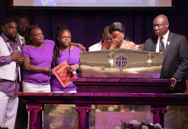 Leneal Frazier’s daughter Jamie Bradford spoke at his memorial, saying she had just recently started repairing  her relationship with her father.