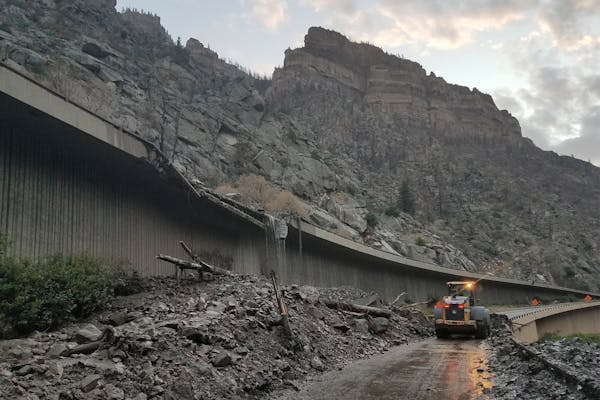 Mudslides in Colorado trap motorists on highway