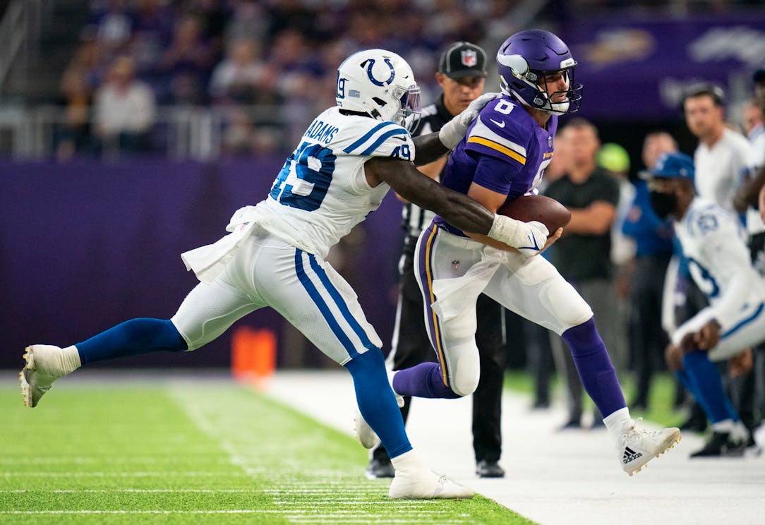 Vikings offense again does little in 12-10 preseason loss to Colts