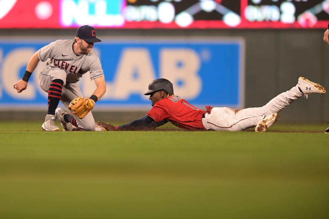 Joe Ryan apologizes after injury scare; Twins split with Cleveland