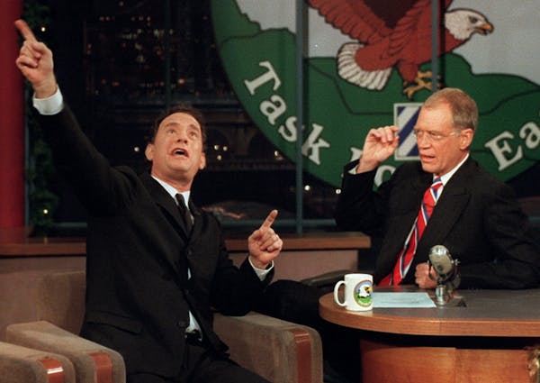 Tom Hanks, left, was a guest on  “The Late Show With David Letterman” in 2000. The actor also appeared on the set in Letterman’s final “Late S