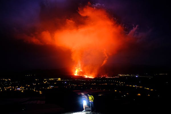 Emergency team monitors La Palma lava destruction