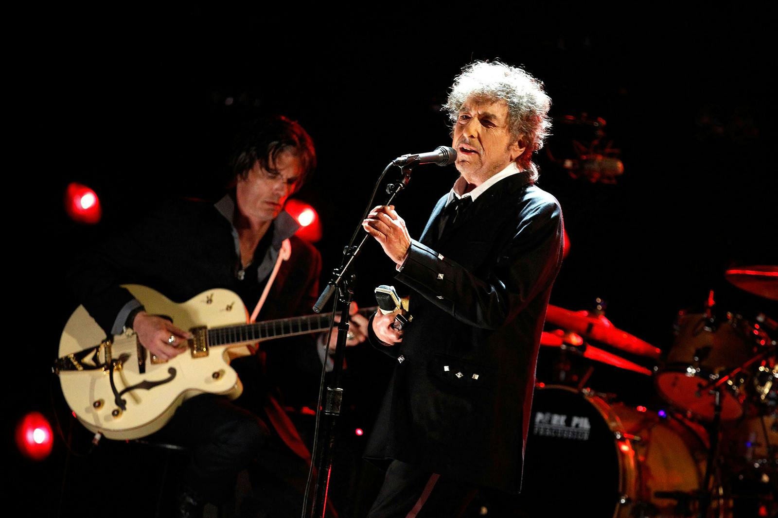 Bob Dylan To Resume Never Ending Tour In November But Not In His Home State Star Tribune