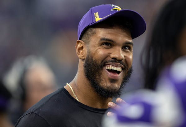 Vikings linebacker Anthony Barr, coming back fro a knee injury suffered in early August, has played in only two games since the 2019 season.