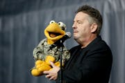 Ventriloquist and impressionist Terry Fator generally performs with puppets like his pal, Winston the Turtle. But when he stops by Treasure Island Res