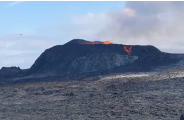 Fagradalsfjall volcano eruption in Iceland (3 second-video)