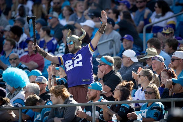 A lone Vikings fan showed his support during the fourth quarter, Sunday, October 17, 2021 in Charlotte, NC. ] ELIZABETH FLORES • liz.flores@startrib