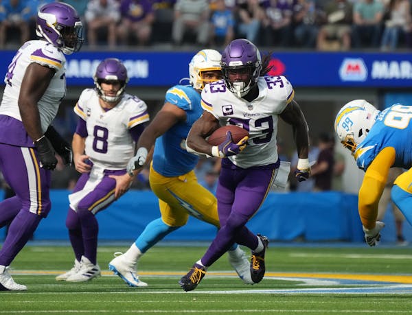 Dalvin Cook had 118 total yards and a touchdown to help lead a balanced Vikings offense.
