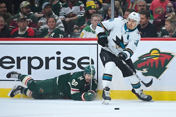 Wild digs a hole and can't climb out in 4-1 loss to San Jose