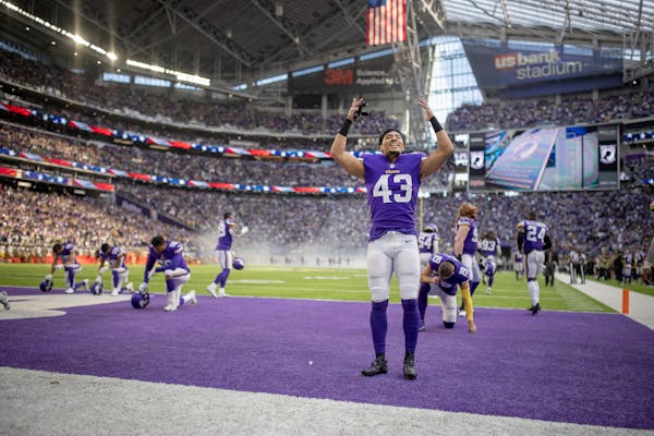 Vikings safety Camryn Bynum hopes there’s more to celebrate around Christmas.