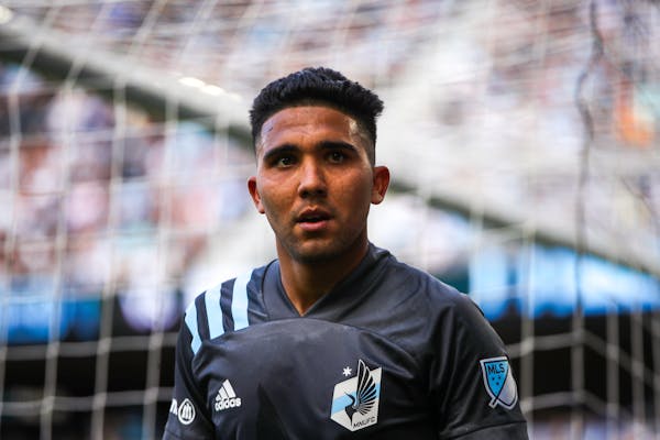Emanuel Reynoso is expected to be in Blaine on Monday for the start of Minnesota United training, coach Adrian Heath said Tuesday.